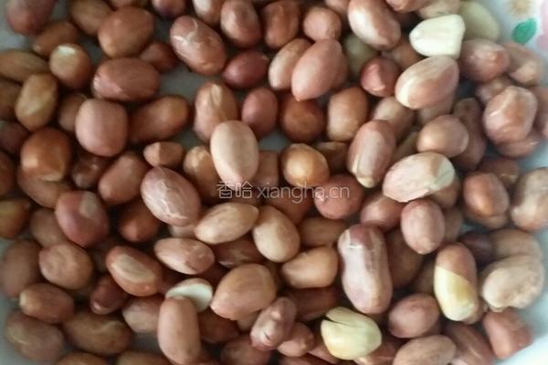 花生葡萄干牛轧糖的做法图解1