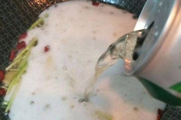 酱汁鸡蛋仔的做法图解3