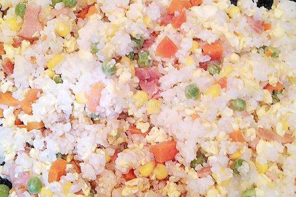 培根蛋炒饭的做法图解18