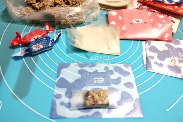 牛轧糖(大枣花生黑芝麻)的做法图解14