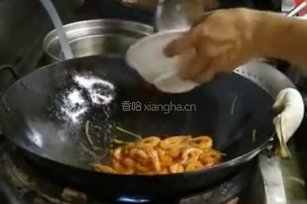 家庭传统油焖大虾的做法图解4