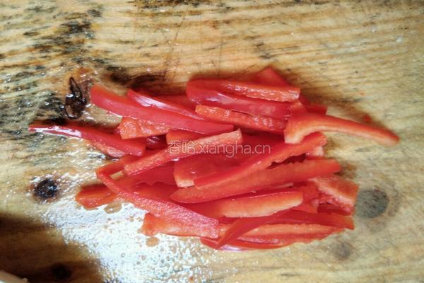 青红椒炒牛肉的做法图解4