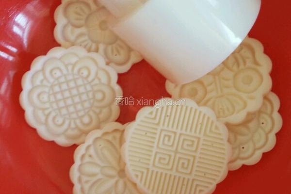 家常糯米豆沙饼的做法图解1