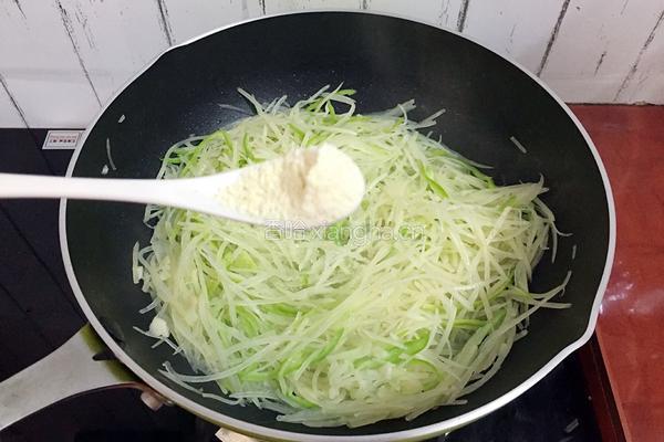 青椒土豆丝的做法图解10