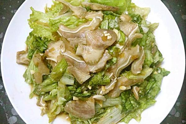 鲁菜大师蔣家常菜凉拌生菜耳片的做法图解4