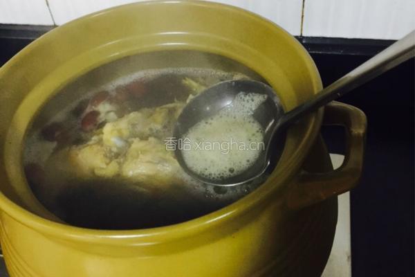 当归熟地鸡汤的做法图解6