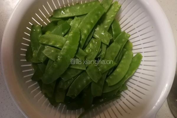 腊肉四季豆的做法图解2