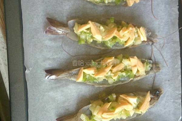 焗芝士大海虾的做法图解4
