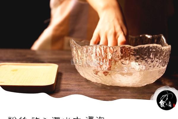 蒜蓉粉丝扇贝的做法图解2