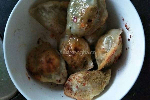 煎饺的做法图解7