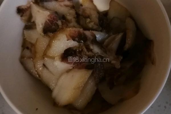 冬笋炒腊肉的做法图解2