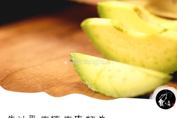 三文鱼沙拉的做法图解4