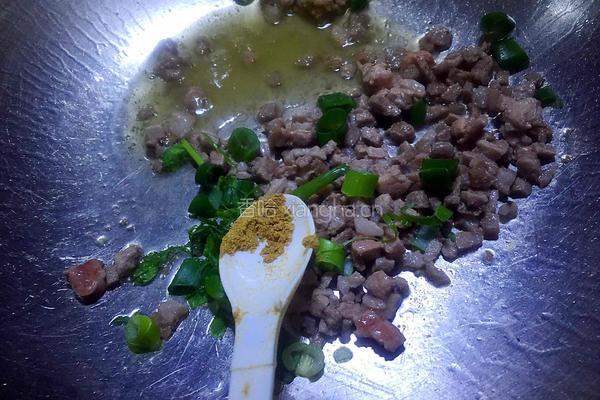 肉末油麦菜的做法图解7