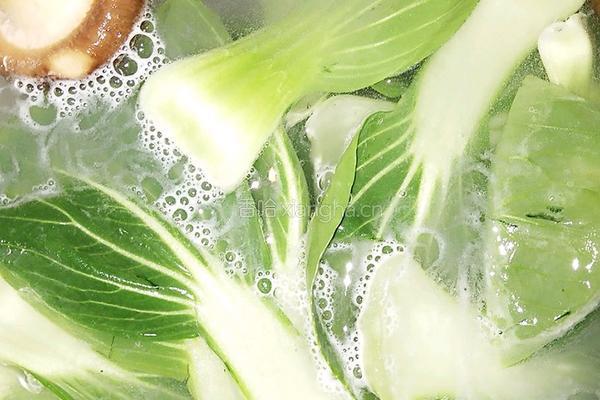 香菇油菜的做法图解1