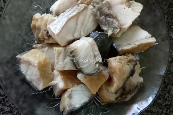 高品泡椒咸鱼的做法图解3