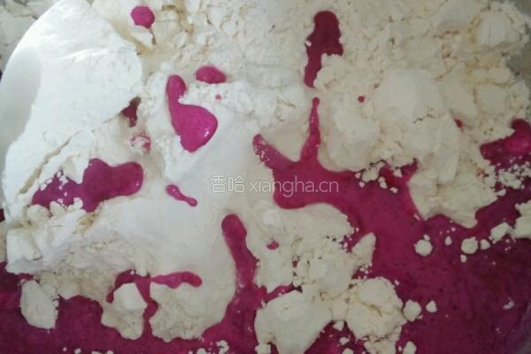 火龙果皮饺子的做法图解3