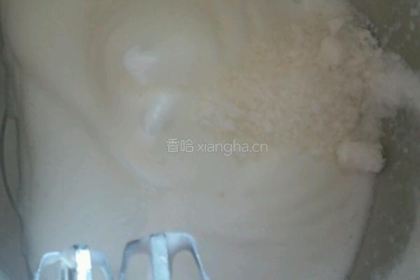 家庭版烤戚风蛋糕的做法图解3