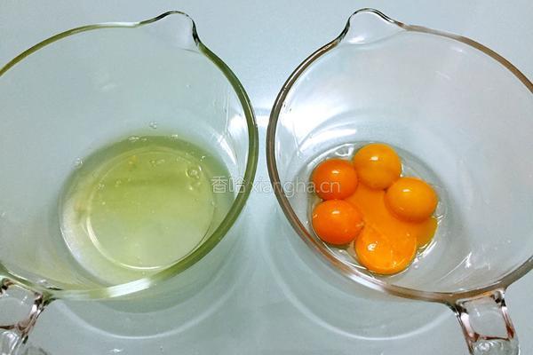 纸杯戚风蛋糕的做法图解3