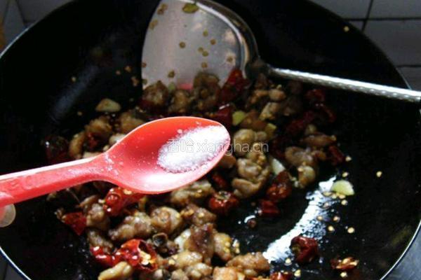 重庆辣子鸡的做法图解8