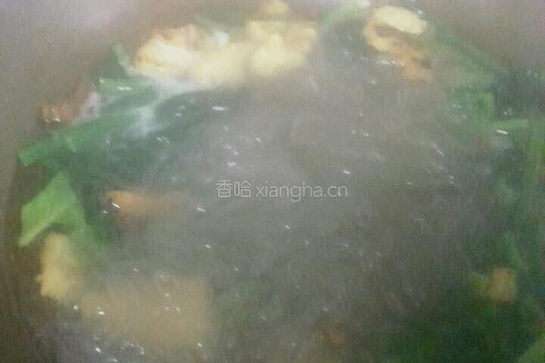 菠菜炖豆腐粉条的做法图解6