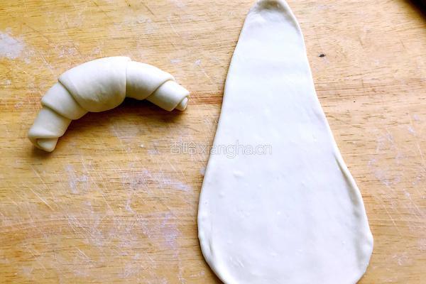 牛角面包的做法图解5
