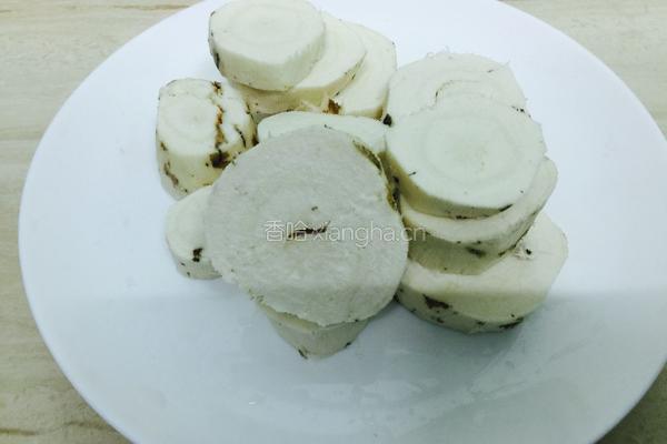 粉葛赤小豆鲮鱼汤的做法图解4