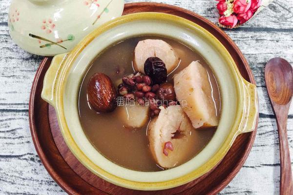 粉葛赤小豆鲮鱼汤的做法图解12