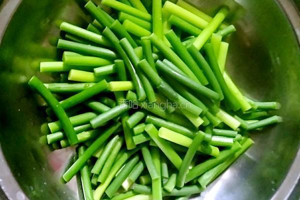 蒜苔炒肉的做法图解5