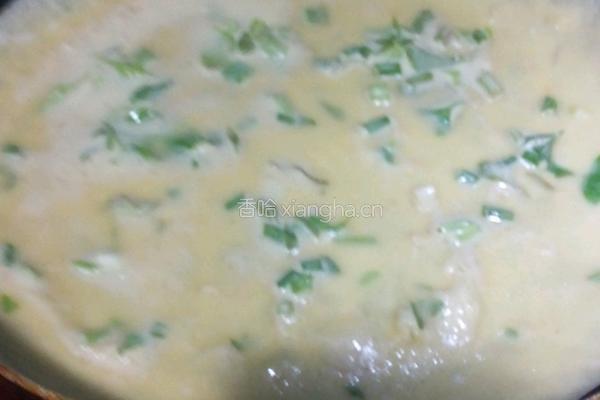 虾米芹菜煎饼的做法图解3