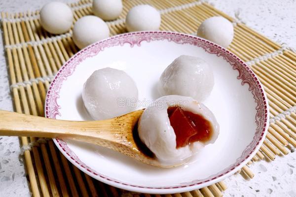 山楂 黑芝麻 花生 多味汤圆的做法图解7