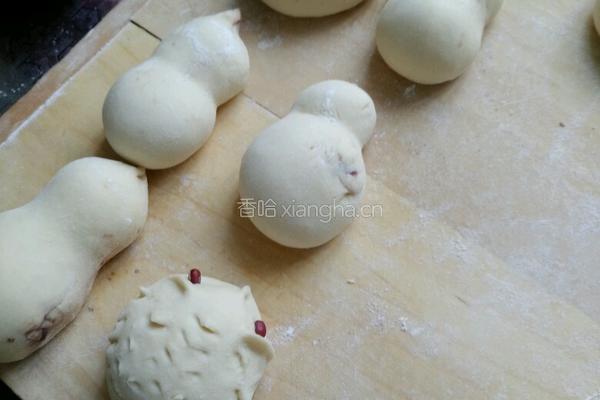 小葫芦馒头的做法图解5