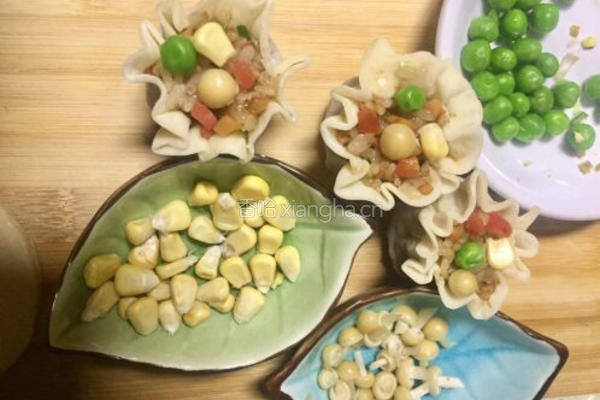 五彩玲珑花苞烧卖的做法图解19