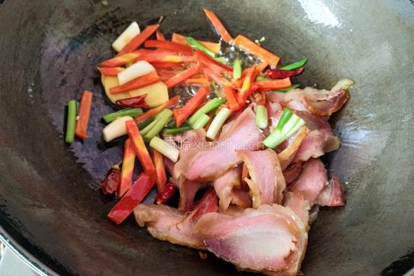 蒜薹炒腊肉的做法图解6