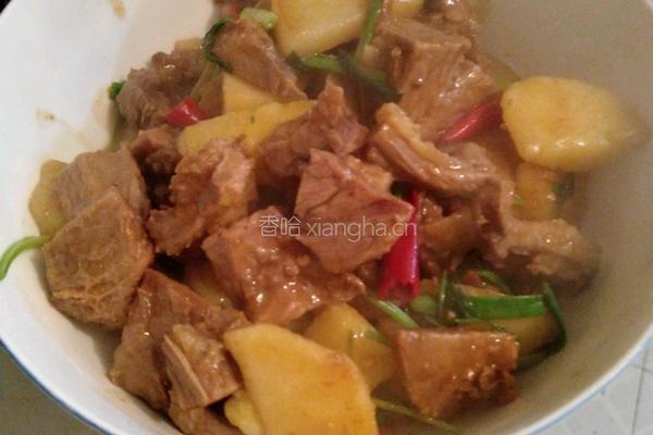 土豆焖牛腩的做法图解8