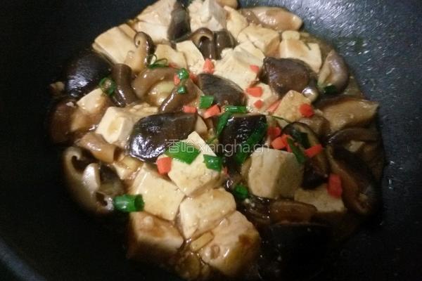 香菇烧豆腐的做法图解8