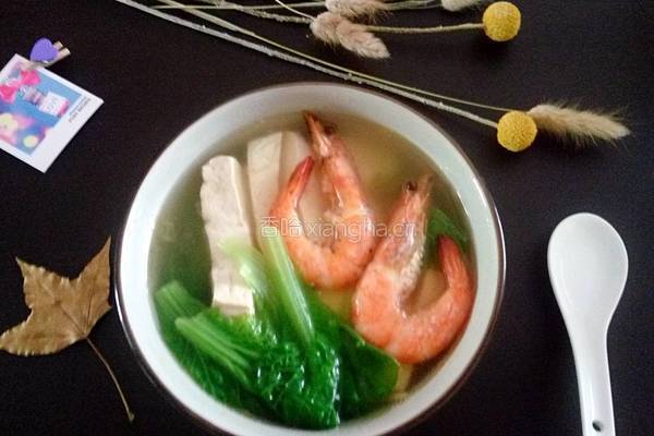 鲜虾翡翠白玉汤的做法图解8