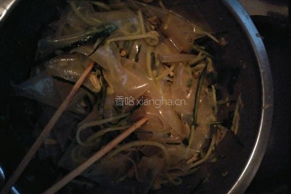 凉拌黄瓜丝的做法图解5