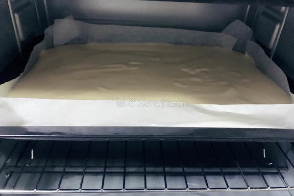草莓酱蛋糕卷的做法图解13