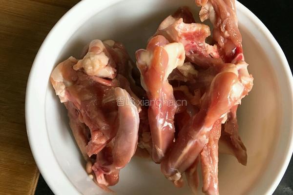卤香鸭架的做法图解2