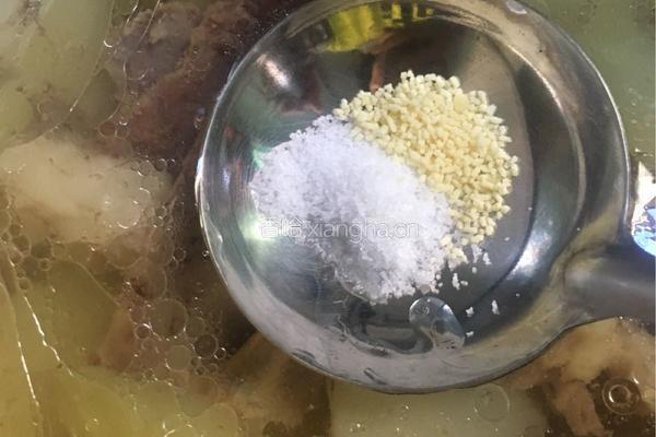 菜心排骨汤的做法图解10