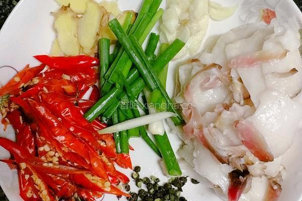 腊肉炒花菜的做法图解1