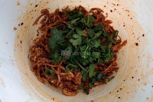 凉拌鸡胸肉的做法图解8