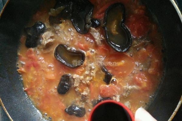 圣女果牛肉蔬菜热干面的做法图解8