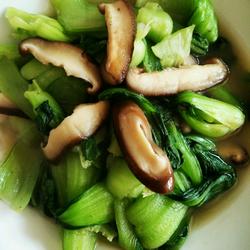 香菇炒油菜的做法[图]