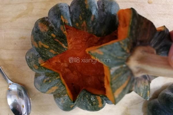 红豆糯米南瓜盅的做法图解3