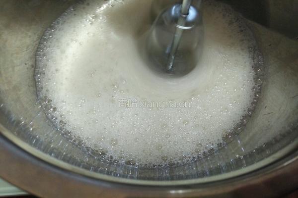 乳酪戚风蛋糕的做法图解6