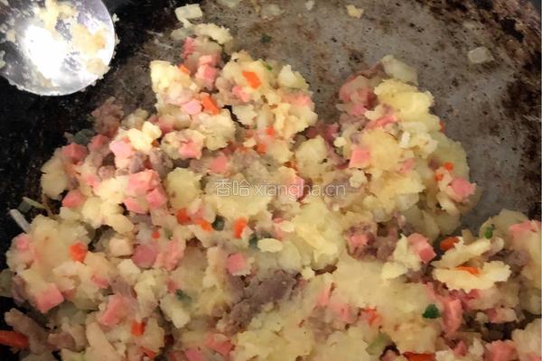 牛肉土豆芝士的做法图解3