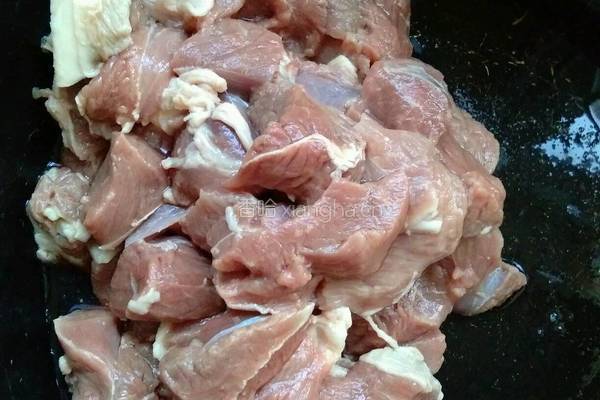 羊肉闷饼子的做法图解2