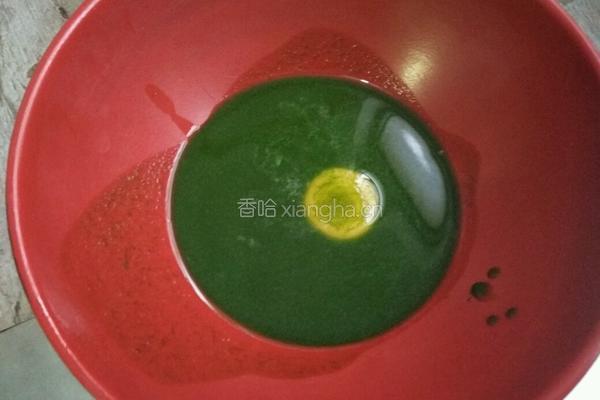 菠菜蛋糕卷的做法图解2