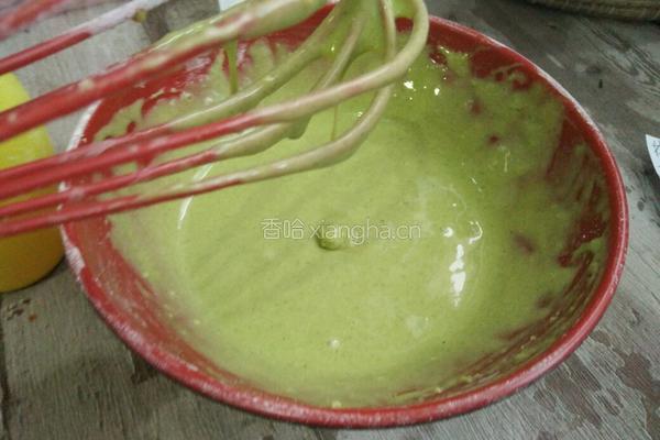 菠菜蛋糕卷的做法图解5